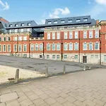 Centre 2br - Walk Everywhere - Sleeps 5 Апартаменти