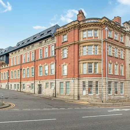 Luxury-style 2br - Heart Of Centre - Sleeps 5 Leeds (West Yorkshire)