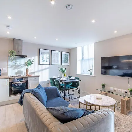 Modern 2br - 5 Min Walk To Centre - Sleeps 5 *