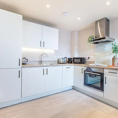 Modern 2Br - 5 Min Walk To Centre - Sleeps 5 Leeds (West Yorkshire)