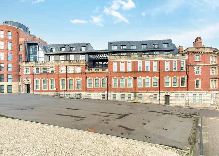 Modern 2br - 5 Min Walk To Centre - Sleeps 5 Лідс