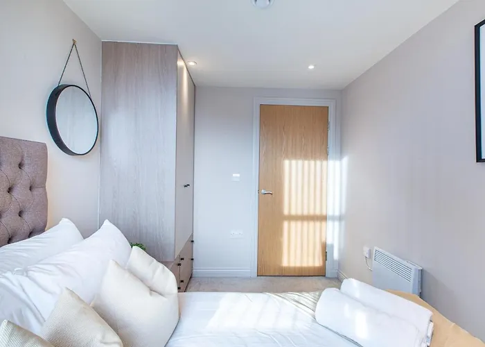 Modern 2br - 5 Min Walk To Centre - Sleeps 5 Leeds (West Yorkshire)