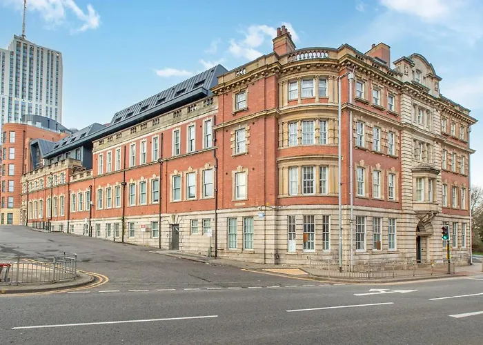 Leeds City Centre Stay - 2 Bed - Sofa Sleeps 5 Leeds (West Yorkshire)