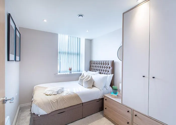 Leeds City Centre Stay - 2 Bed - Sofa Sleeps 5 * Leeds (West Yorkshire)